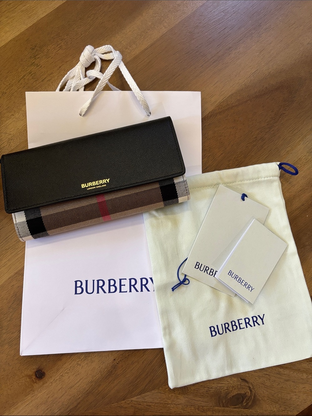Burberry Halton Continental Wallet